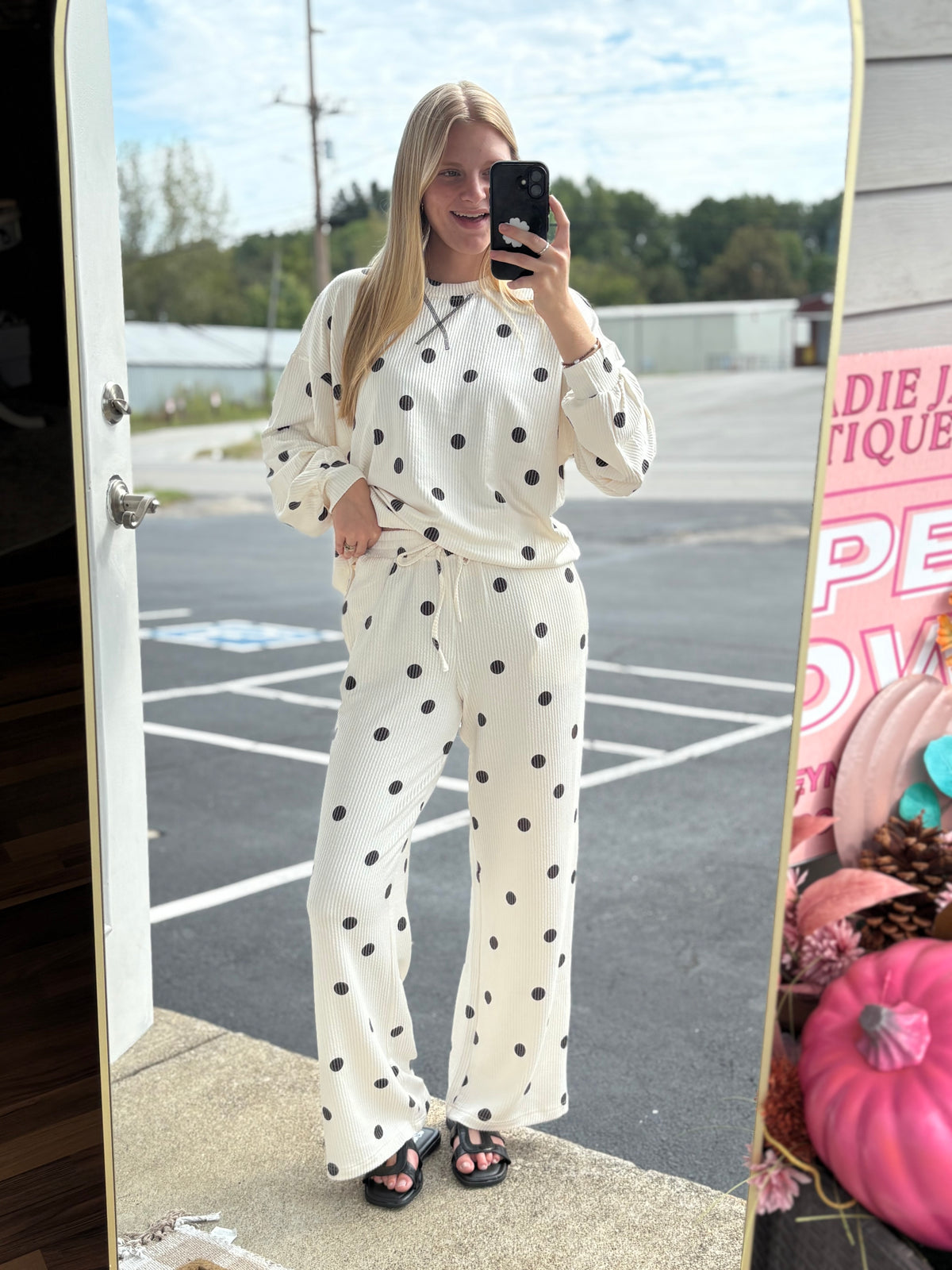 Polka Dot Textured Knit Pants Set