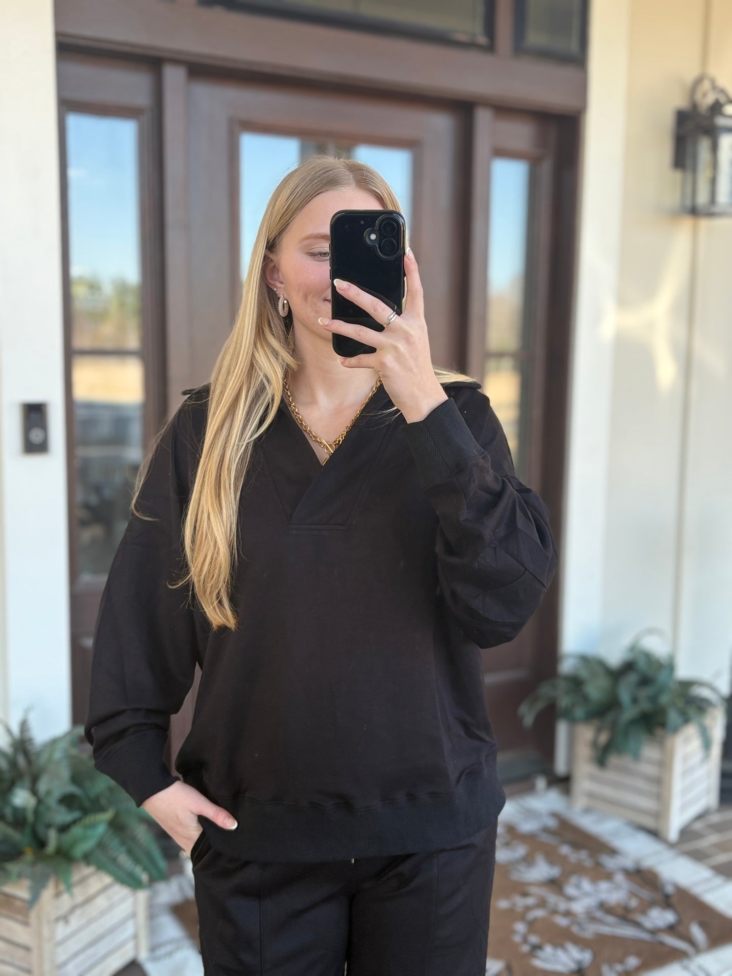 Black Lounge Set