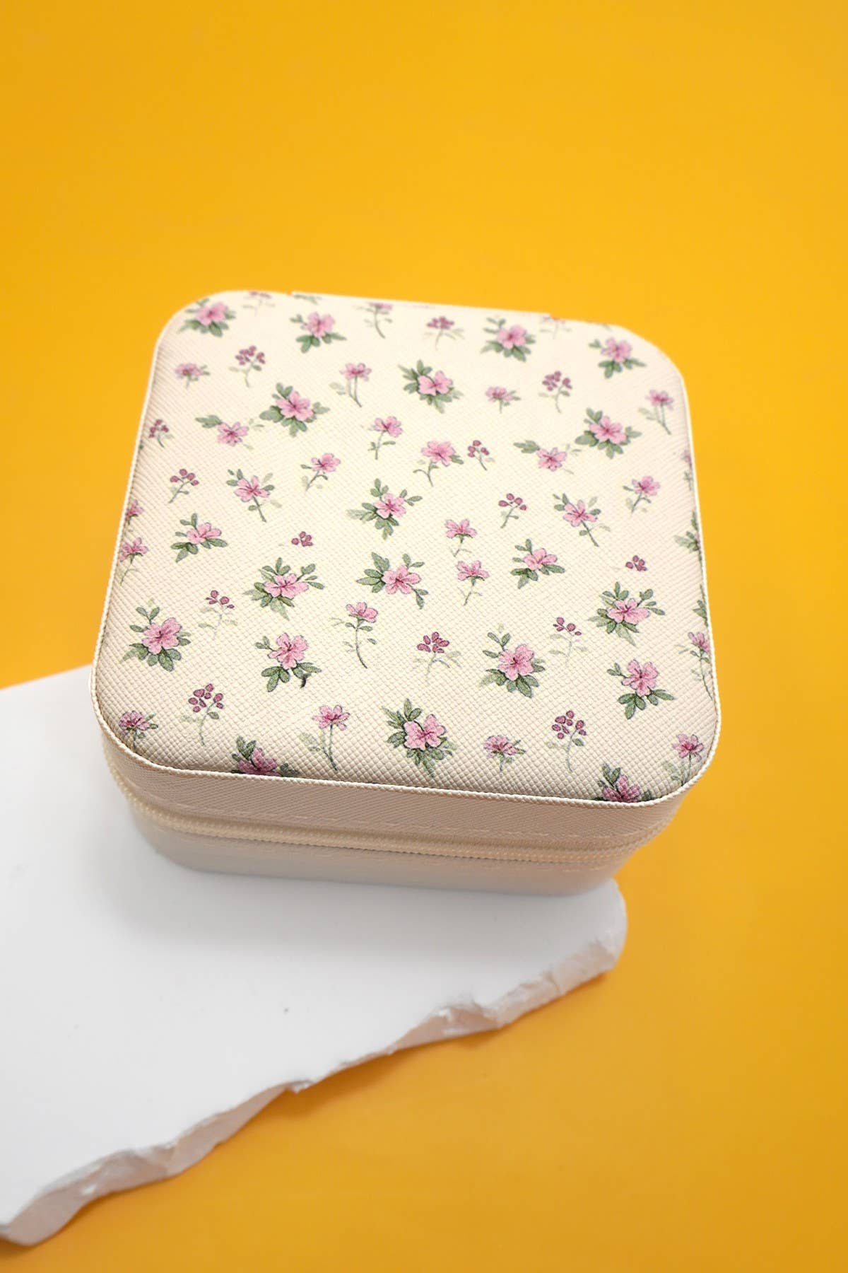 Dainty Pink Floral Jewelry Case