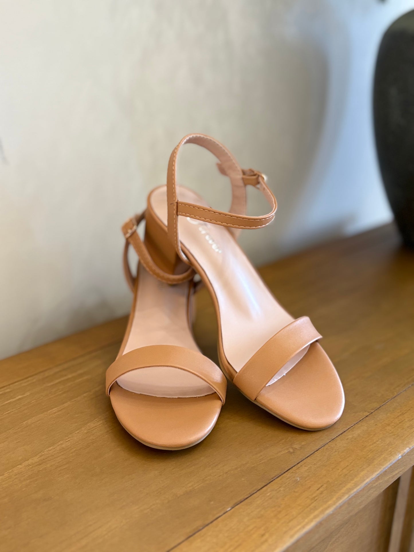 Pu Tan Lady Heal Sandal