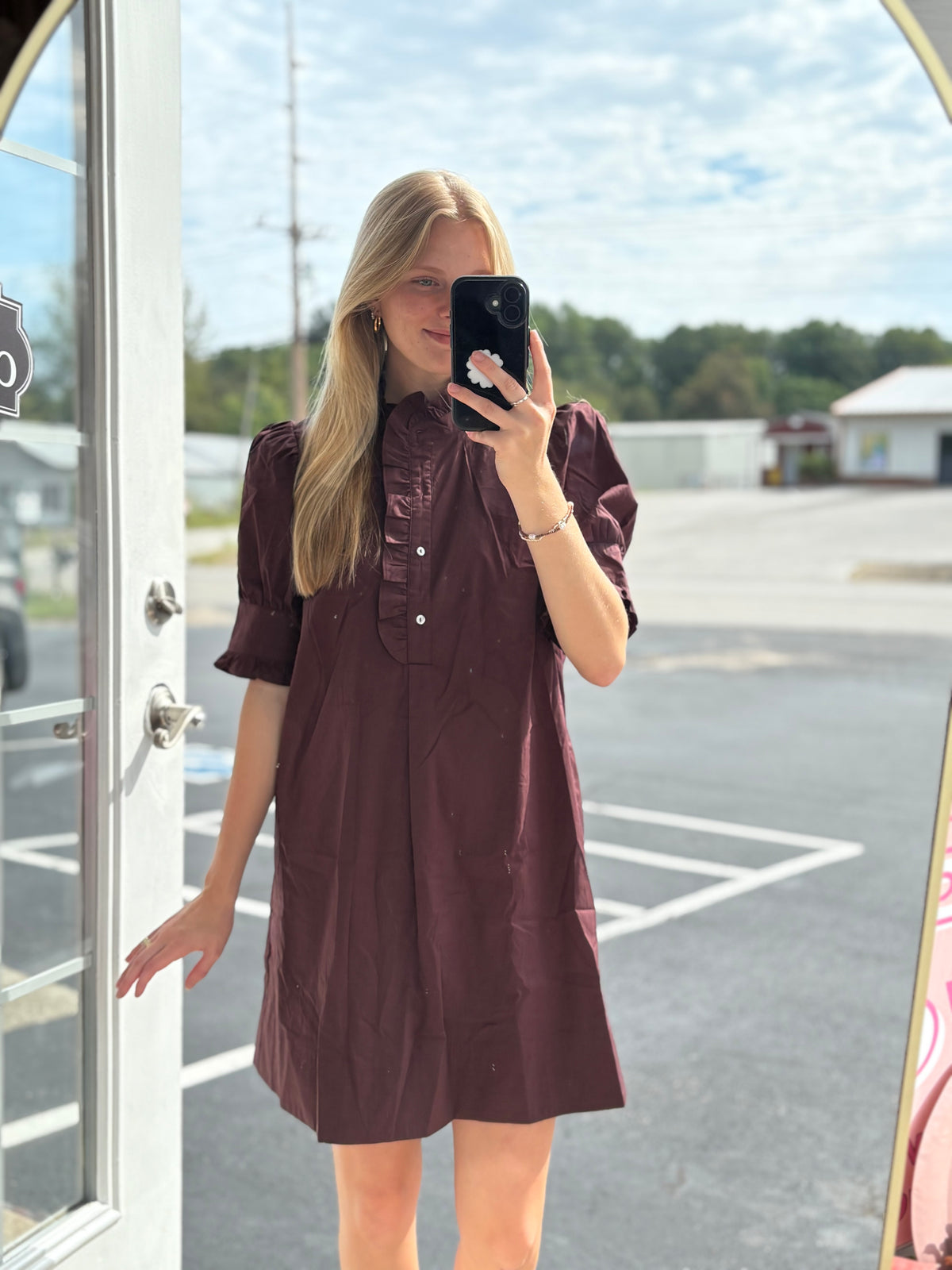 Brown Ruffle Puff Mini