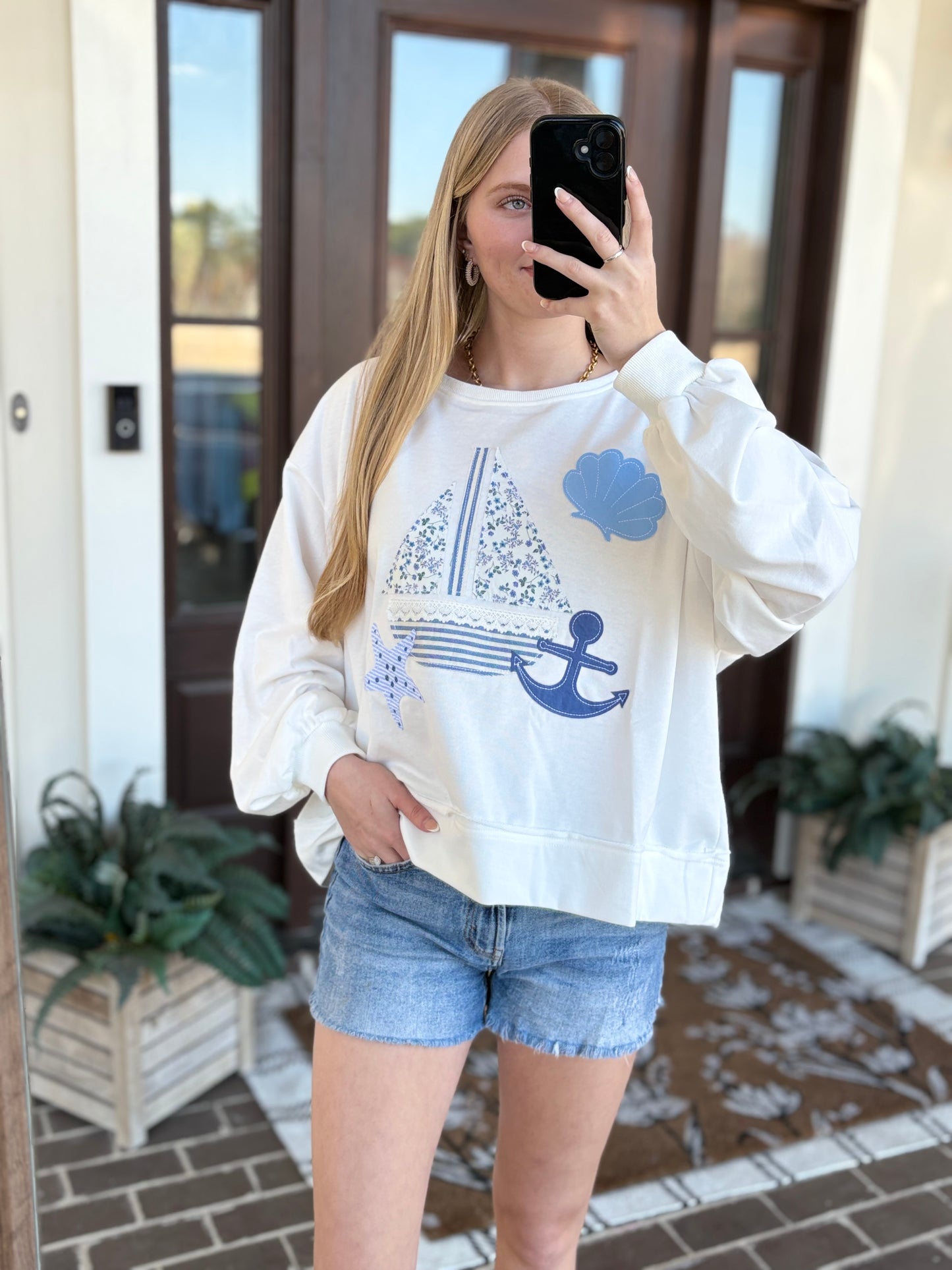 Sailboat Detailed Sweatshirt